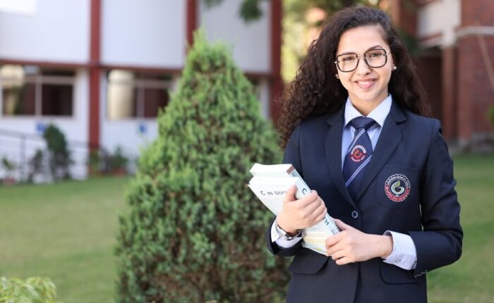 High Salary Courses after 12th Humanities